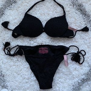 NWT Victoria’s Secret Bikini
